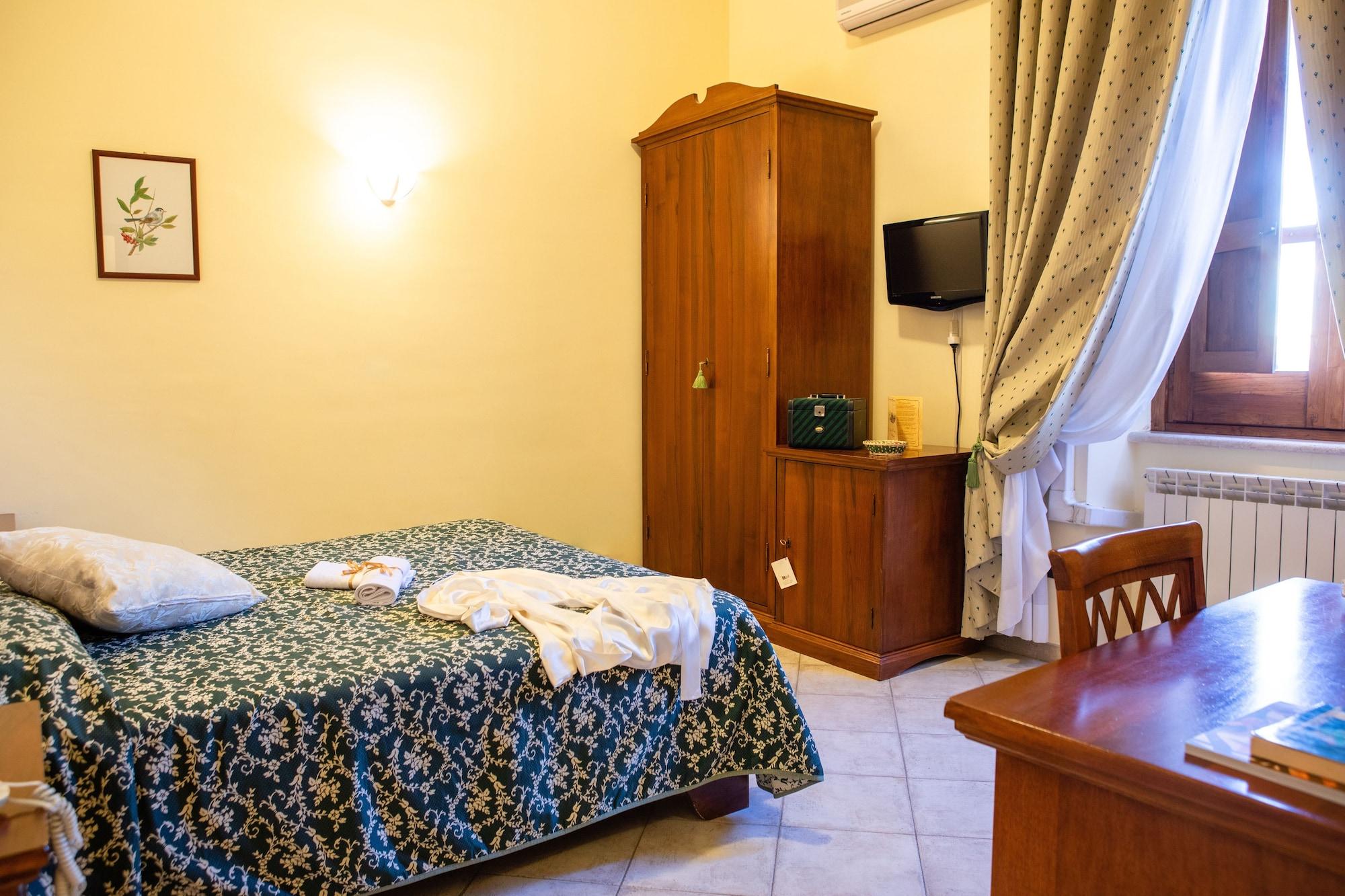 Hotel Il Cavalier D'Arpino Eksteriør billede