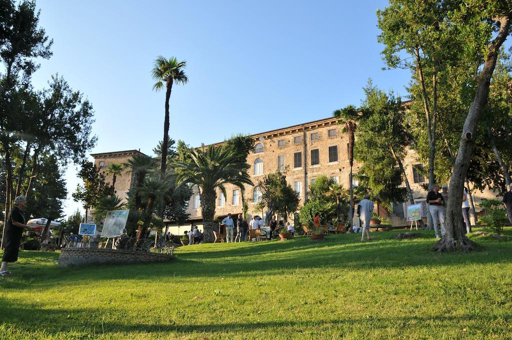 Hotel Il Cavalier D'Arpino Eksteriør billede