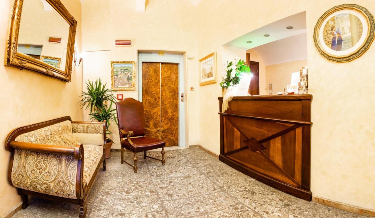 Hotel Il Cavalier D'Arpino Eksteriør billede
